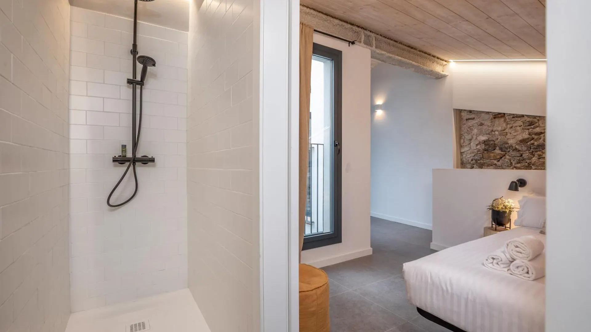 Flateli Barca 11 Apartment Girona Spain