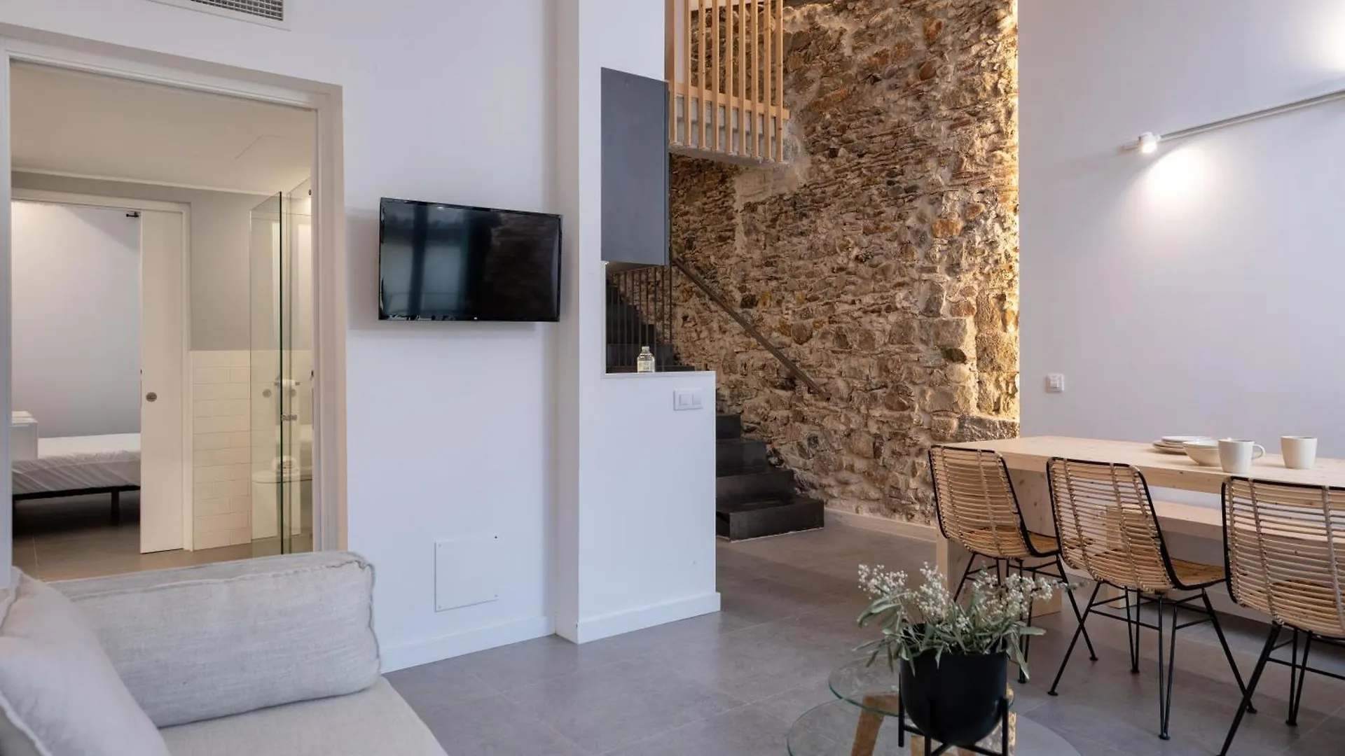 Flateli Barca 11 Apartment Girona