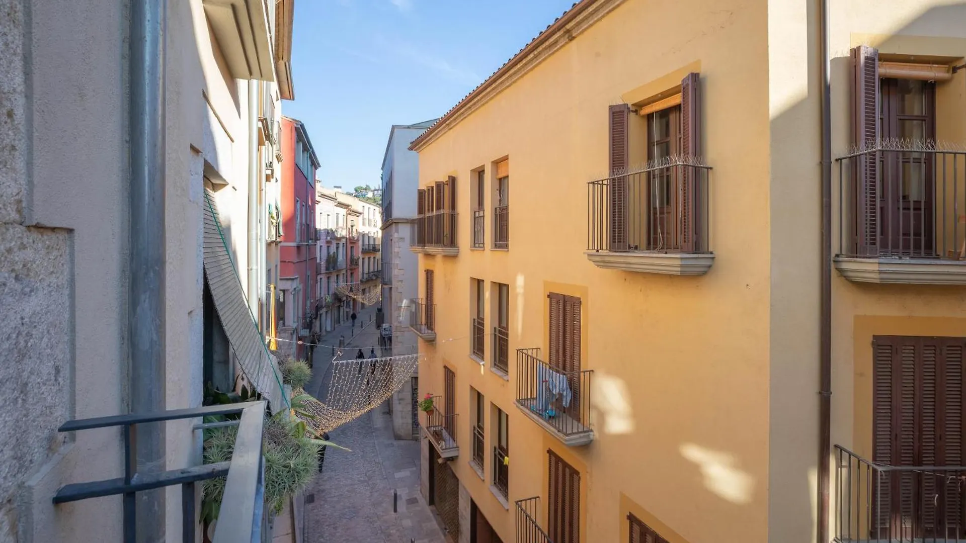 Flateli Barca 11 Apartment Girona